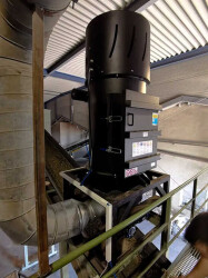 AF : dépoussiéreur industriel très haut débit 4 à 7,5 kW, 4 cartouches 340 000 cm², décharge canalisée Aspirateurs industriels