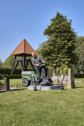 PORTE-OUTILS PARK RANGER 2155E 100% électrique Balayeuses de voirie